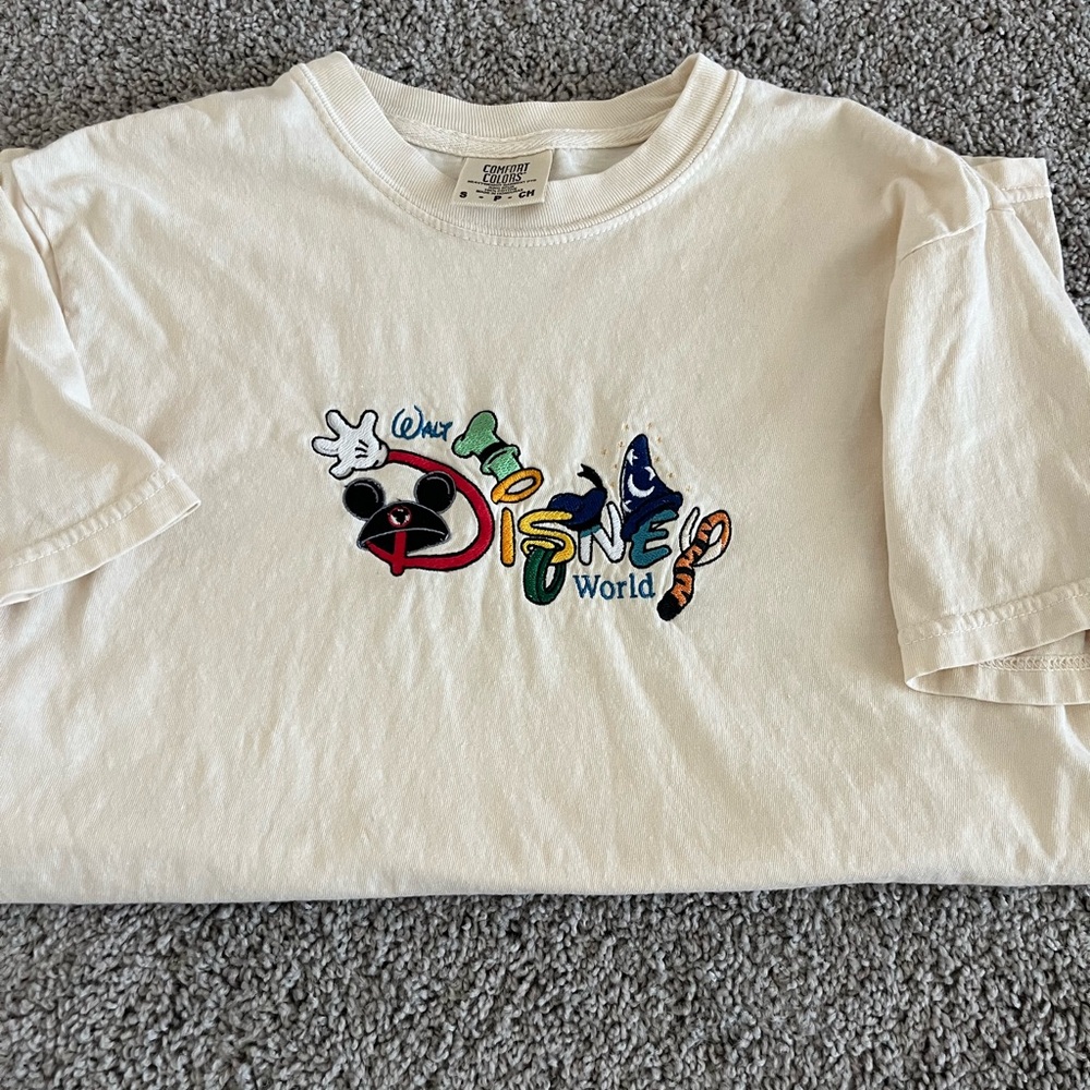 Embroidered Disney Cream Adult Small T-Shirt